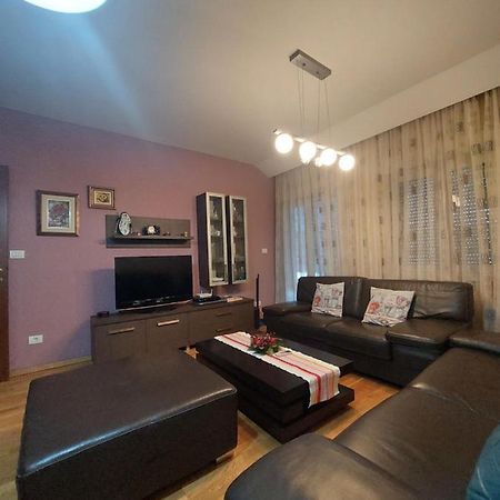 Apartman Sara 2 Podgorica Eksteriør bilde
