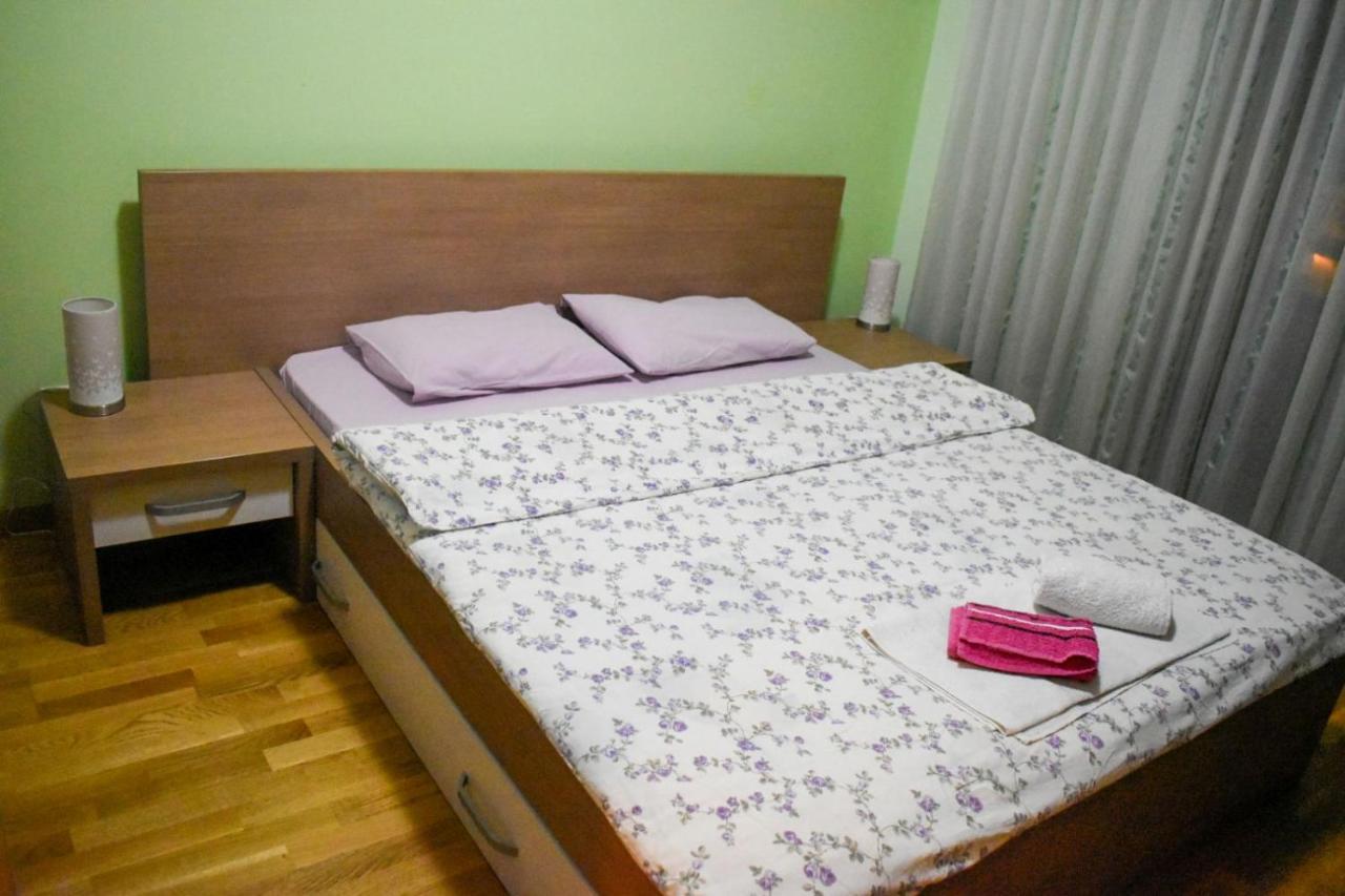 Apartman Sara 2 Podgorica Eksteriør bilde